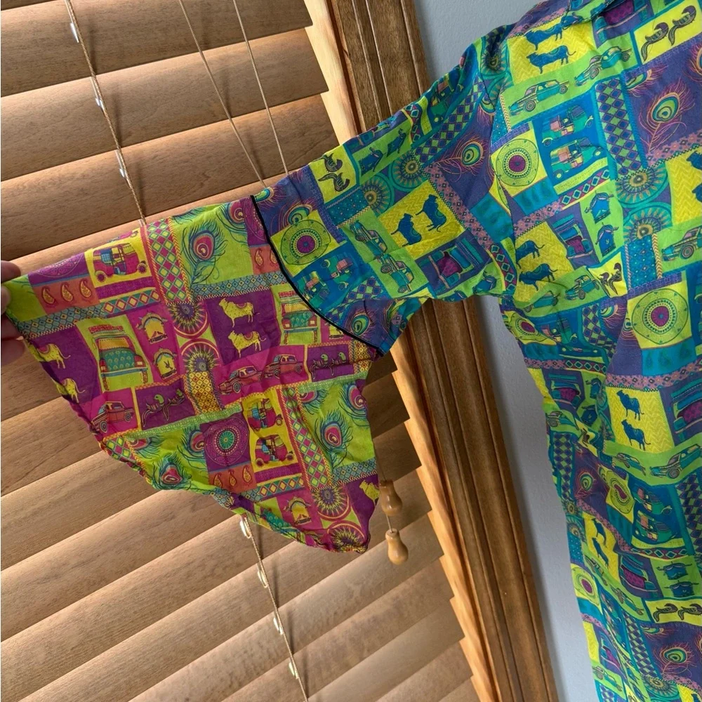 Multicolor Button Top - Picture 3 of 3